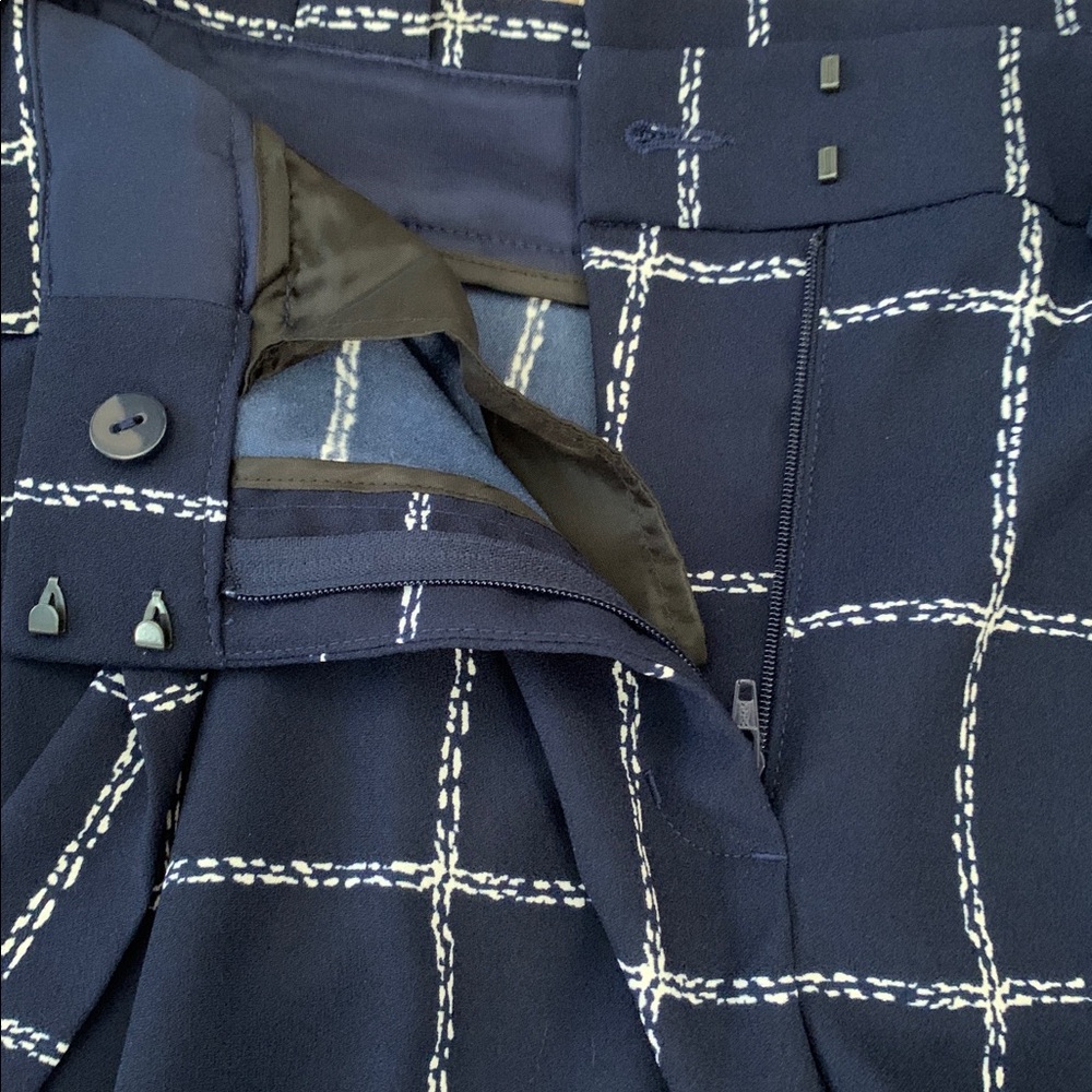 Express Navy and White Checkered High Rise Ankle Pant. - Picture 7 of 7